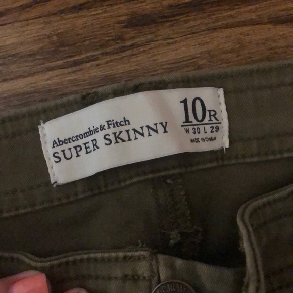Abercrombie & Fitch Super Skinny Pants - Picture 2 of 6